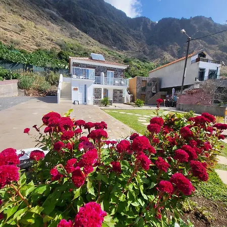 Renacer Paul do Mar (Madeira)